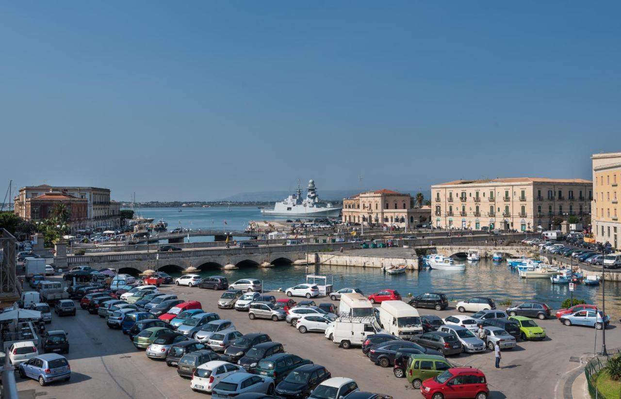 Riva Apartments By Wonderful Italy シラクーサ エクステリア 写真